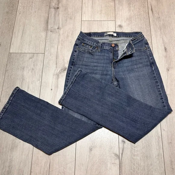 Levi’s 529 Curvy Bootcut Streetwear Mid-Rise Flattering Fit Wide Leg jeans 29x30 - Picture 2 of 11